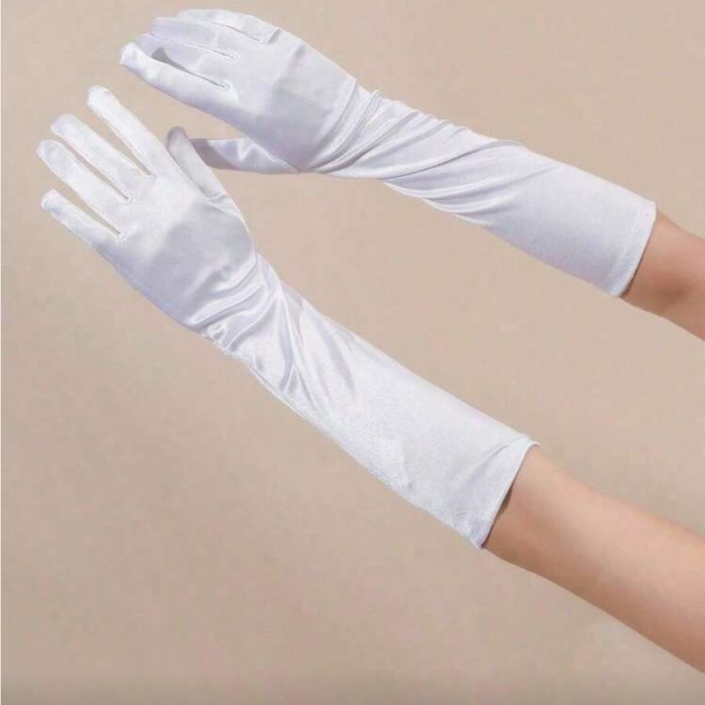 Elegant White Satin Gloves nwt - Picture 2 of 5